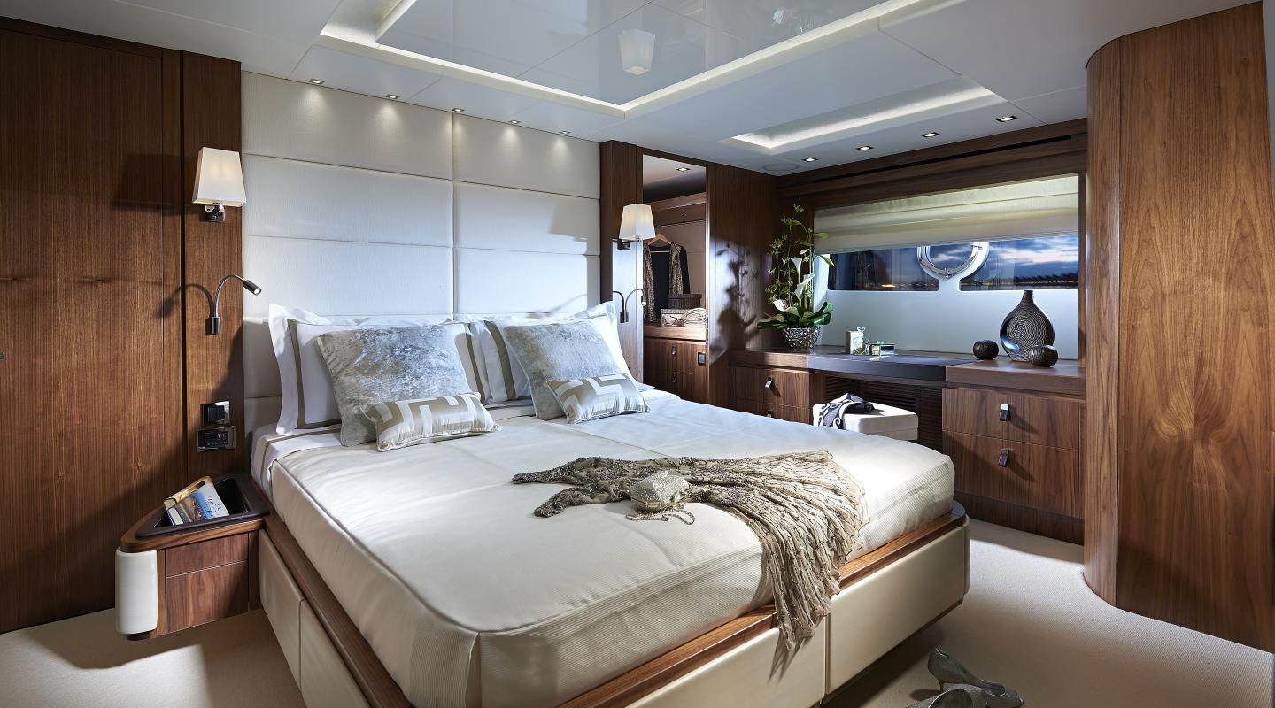 Stateroom 16996151v2