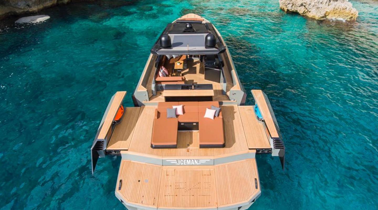 EVO YAchts Solarium 5
