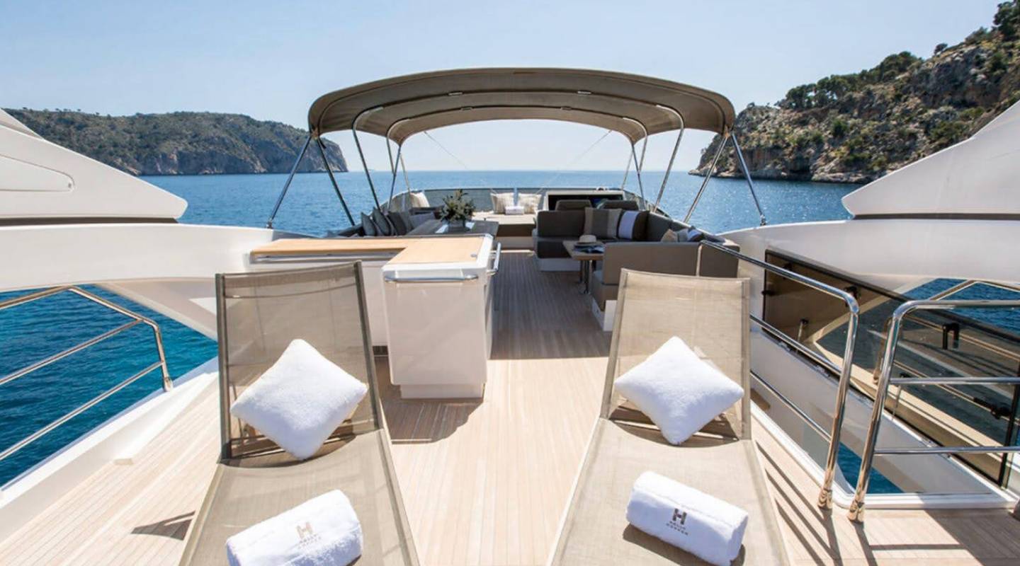 Marine Business Pearl75 Sky 1