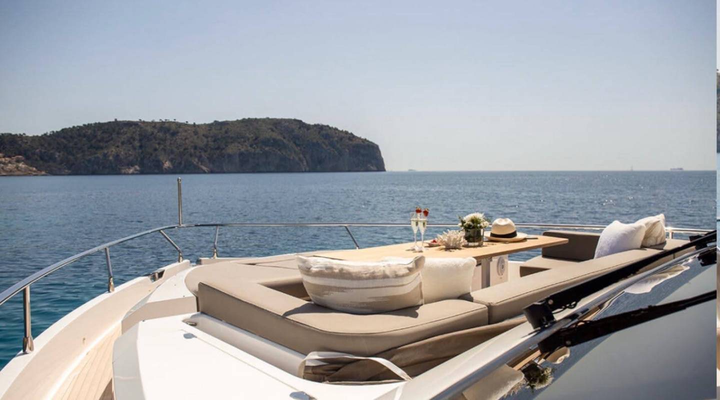 Marine Business Pearl75 Sky 5